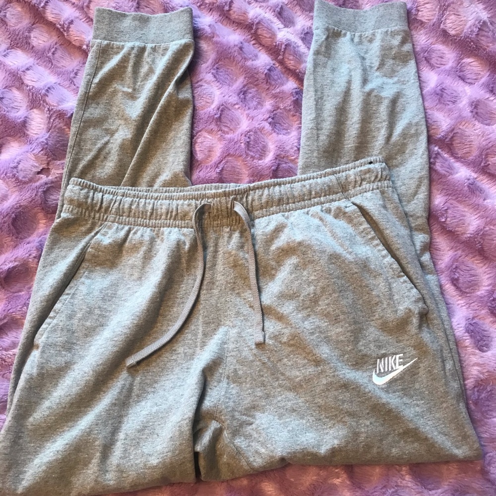 ****SOLD*****Men’s Nike Joggers